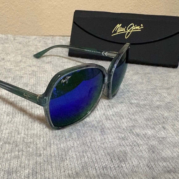 Maui Jim Taro Polarized Blue Mirror Sunglasses w/ Case EUC main image 5